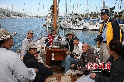 美国华人俱乐部收购“海洋女神号”宣传海洋环保