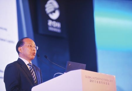 广汽集团董事长张房有：2015年实现新能源汽车20万辆