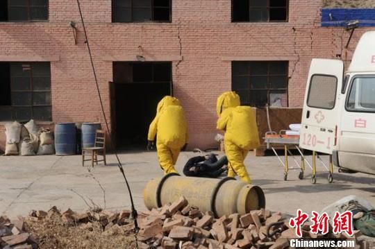 甘肃白银市一化工作坊硫化氢气体泄漏致3人死亡