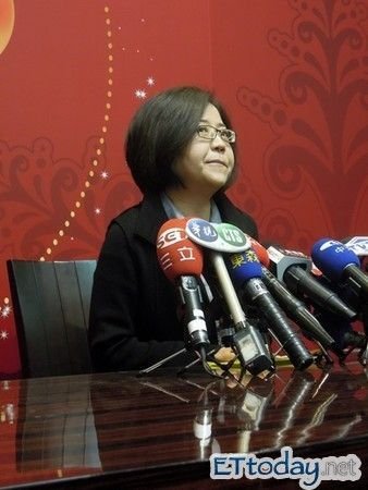 台名嘴于美人拥上亿豪宅 陷婚变财产恐被分走一半