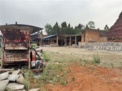 800平方米土地被换走，污染终于消除了